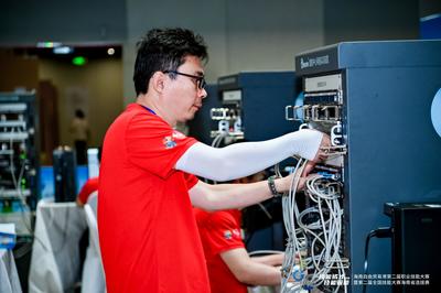技能鑄就未來 數字賦能自貿港——第二屆海南自貿港技能大賽海口網絡技術賽項火熱開賽